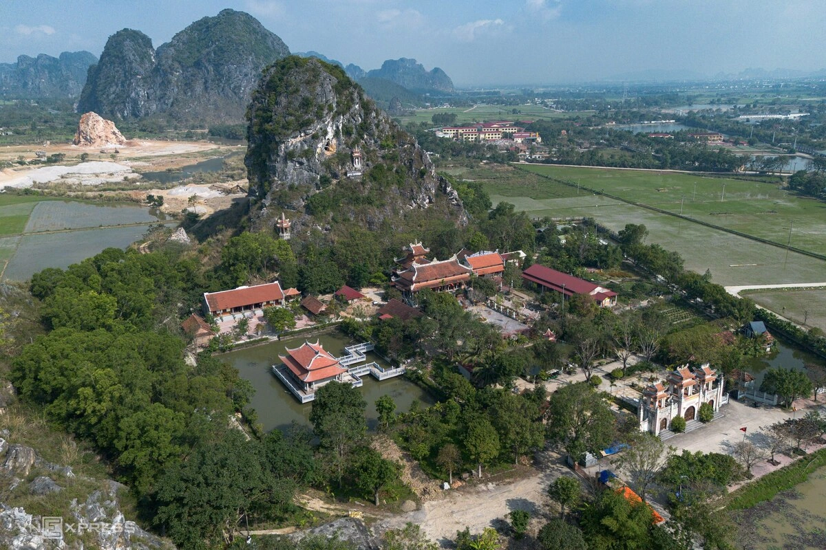Bên trong ngôi chùa 500 năm tuổi ở Thanh Hóa